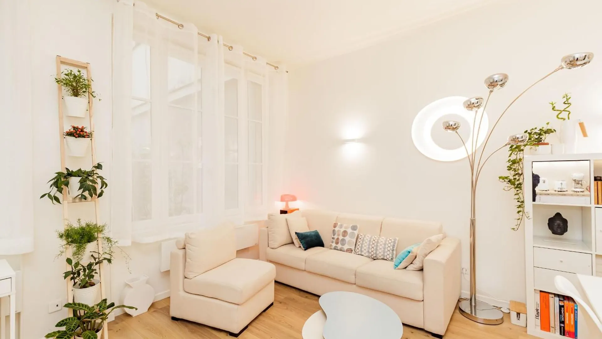 Chic And Cosy Paris Stay By Eiffel Tower & Seine 0*,  Frankrijk
